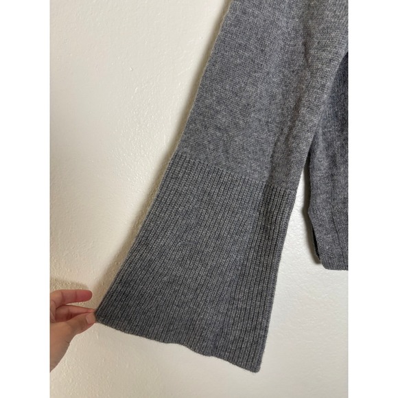 NWT Paige Laurel Sweater 100% Cashmere bell sleeve grey mock neck woman's size M - Picture 4 of 7